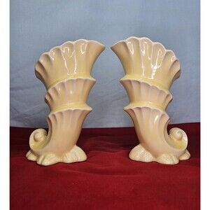 Yellow Cornucopia Vase Set VTG Shell USA Cal American Art Pottery #675 Fluted